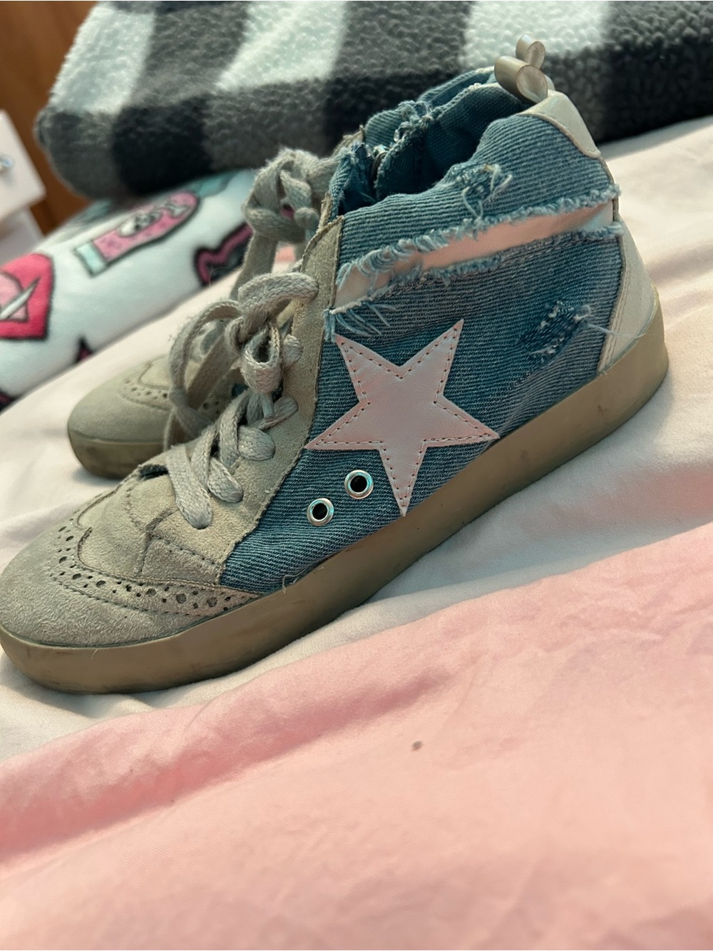 SHU SHOP Kids Distressed Denim Pink Star High Top Sneakers Size 1